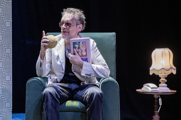 Al Carignano va in scena l'anti-tragedia: "Lucido" di Ferrini spodesta l'eroe classico