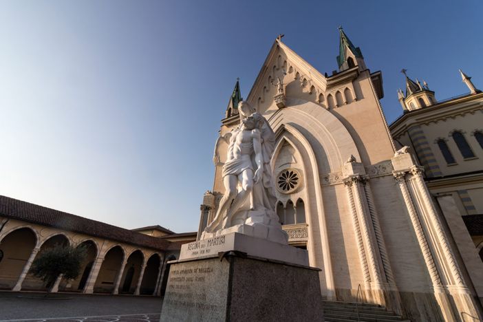Grugliasco, una mostra sulla Corona di delizia in bicicletta in 40 fotografie