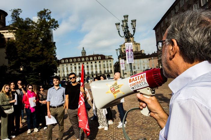 Un momento del presidio organizzato dalla Cgil