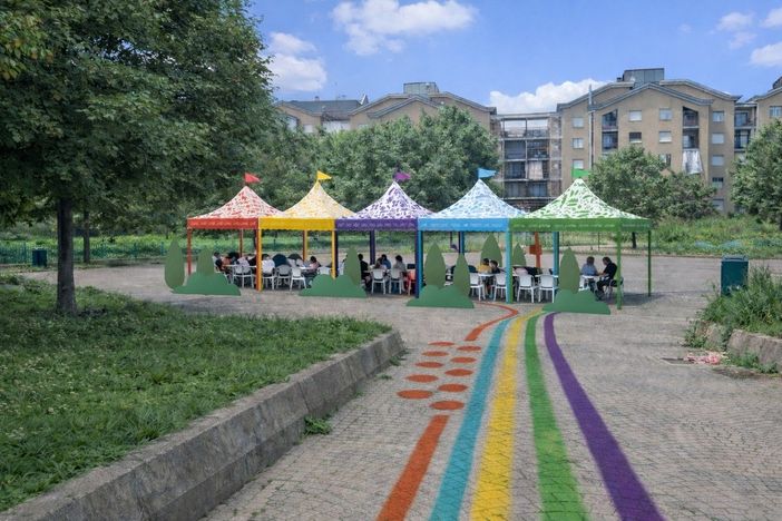 Barriera si prende cura del giardino Leoncavallo
