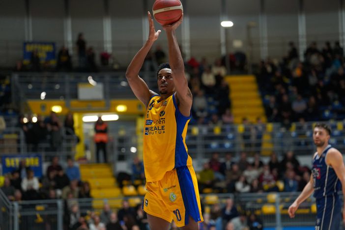 Un momento del match Un momento del match