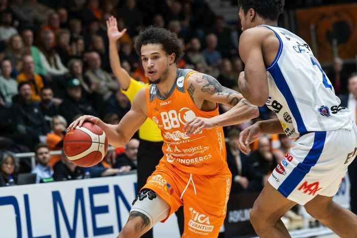 Basket, la nuova Reale Mutua Torino si affida a Zach Harvey