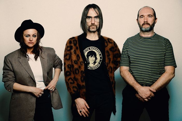 Forti raffiche di vento, annullato il concerto dei Baustelle