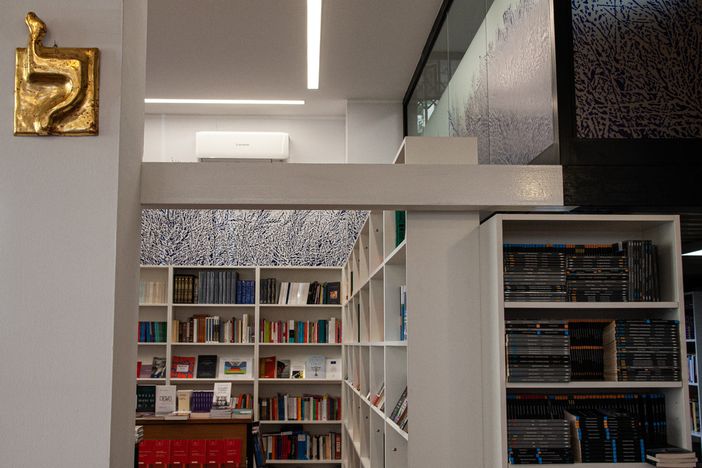 Nuovo look per la Libreria Claudiana in San Salvario