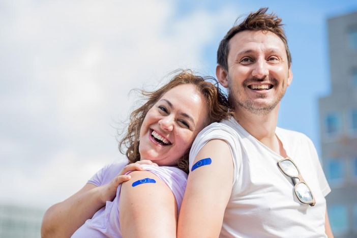 Coronavirus: 70% della popolazione adulta dell'UE completamente vaccinato