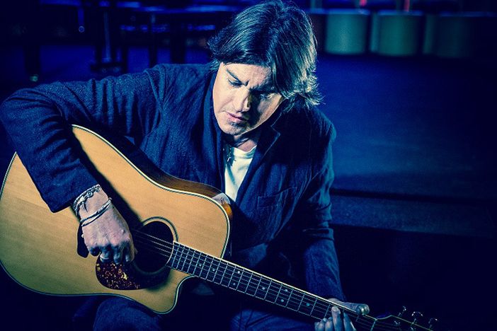 Cristiano De Andrè porta il meglio del repertorio di Faber sul palco del Sonic Park (foto di archivio)