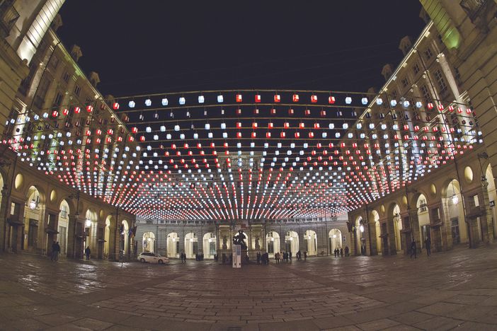 Da domani Torino si accende con le Luci d'Artista: ecco dove vederle