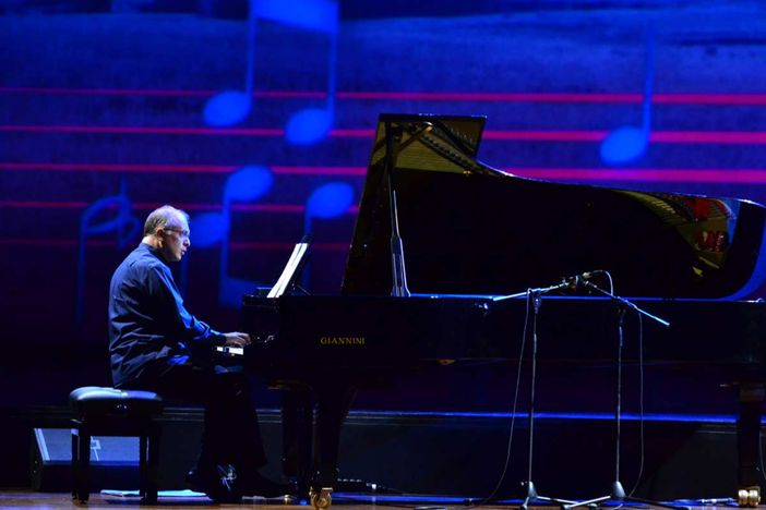 Il pianoforte di Emanuele Arciuli per il cartellone musicale di Pinerolo