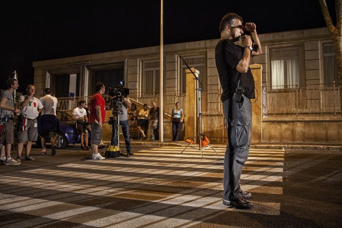 Aiace presenta il libro di fotografie "La luce del nostro tempo" di Gherardo Gossi Aiace presenta il libro di fotografie "La luce del nostro tempo" di Gherardo Gossi