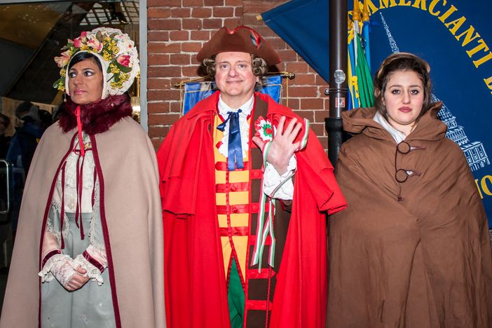 Da Arlecchino a Gianduja, a Torino il 1° raduno mondiale di maschere Da Arlecchino a Gianduja, a Torino il 1° raduno mondiale di maschere