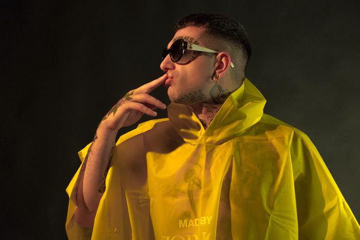 Domani il rapper Highsnob incontra i suoi fan al Mondadori Bookstore Domani il rapper Highsnob incontra i suoi fan al Mondadori Bookstore