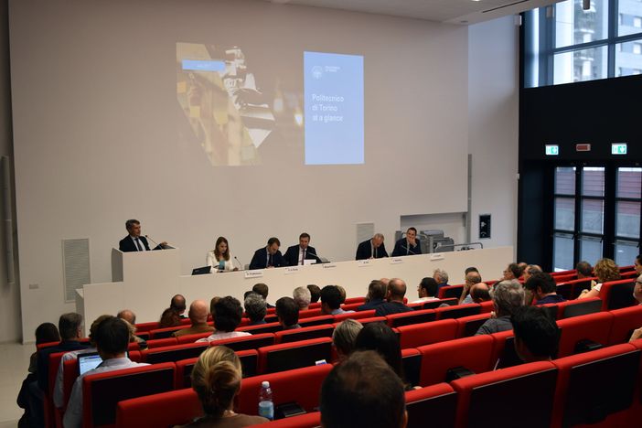 Torino e il Piemonte guardano alla Russia per petrolio e gas naturale