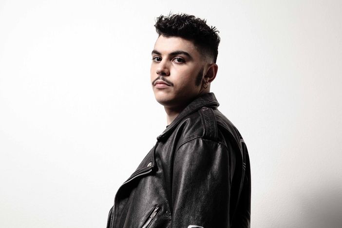 Sabato 18 Novembre il rapper d’origine piemontese Izi arriva finalmente a Torino Sabato 18 Novembre il rapper d’origine piemontese Izi arriva finalmente a Torino