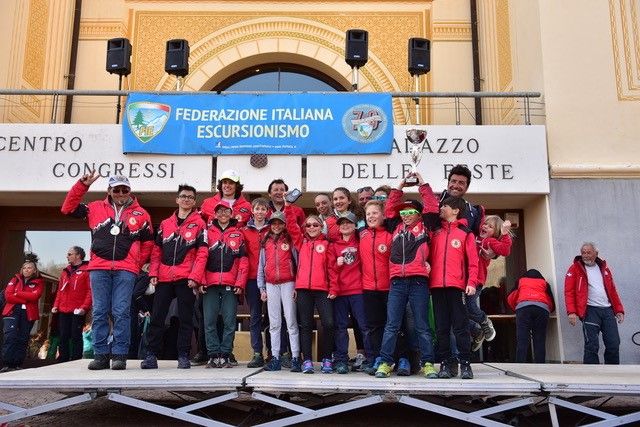 Lo Sci Club Bardonecchia Lo Sci Club Bardonecchia