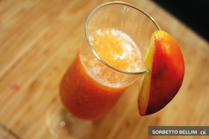 MercoledìVeg di Ortofruit: oggi prepariamo 'sorbetto Bellini' MercoledìVeg di Ortofruit: oggi prepariamo 'sorbetto Bellini'