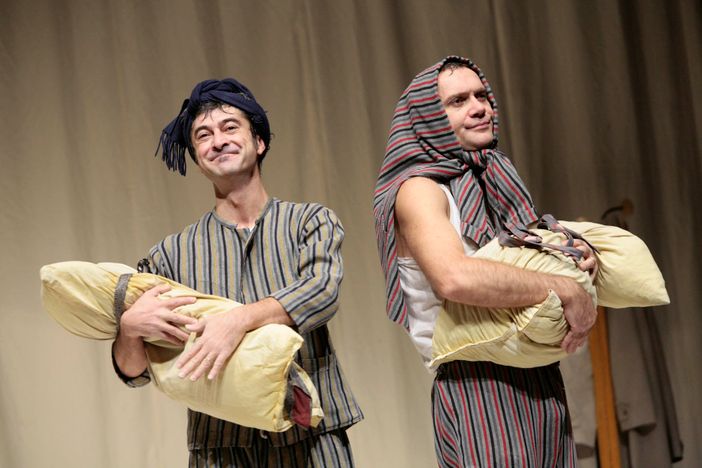 La Casa del Teatro apre l'Arena estiva: il cartellone riparte con il pluripremiato "Pigiami" La Casa del Teatro apre l'Arena estiva: il cartellone riparte con il pluripremiato "Pigiami"