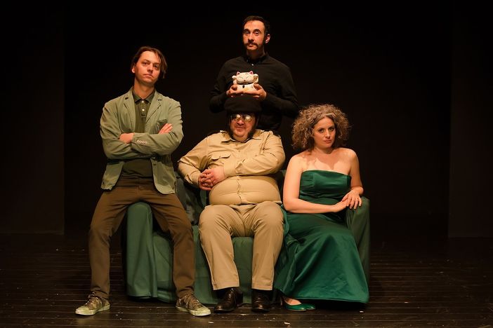 Teatro, Concentrica apre le porte delle scuole anche di sera: due spettacoli pluripremiati in scena all'Avogadro