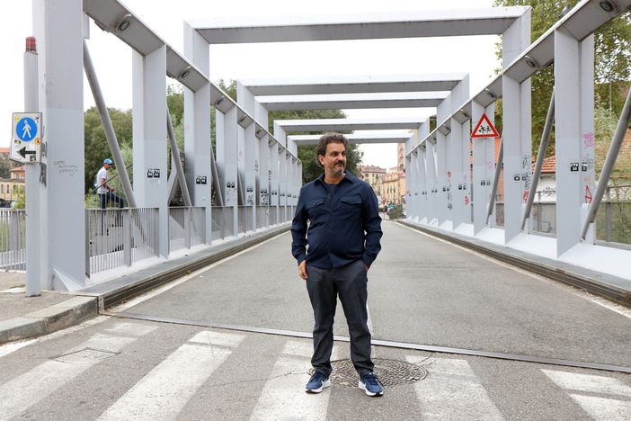 Dieci biografie lungo la Dora: così il fiume racconta le storie dei migranti ieri e oggi Dieci biografie lungo la Dora: così il fiume racconta le storie dei migranti ieri e oggi