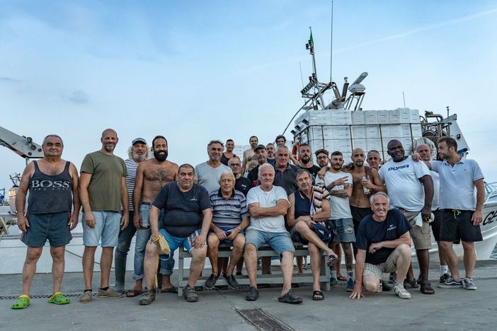 Il salto dell’acciuga diventa sagra a Prato Nevoso Il salto dell’acciuga diventa sagra a Prato Nevoso