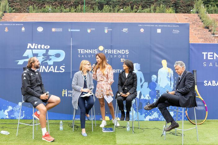 Tennis&amp;friends, oltre duemila prestazioni sanitarie gratuite eseguite in un solo weekend