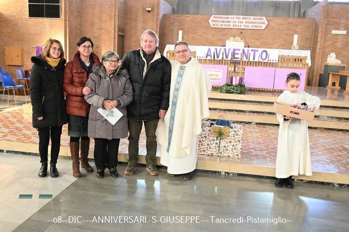 Settimo Torinese celebra le sue coppie storiche: una pergamena per chi si è spostato da 5 fino a 60 anni fa [FOTO]
