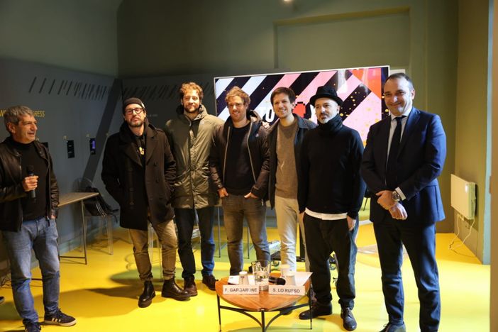 lo russo e gli artisti