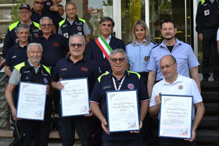 attestati di riconoscenza