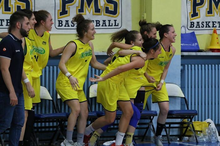 Varese passa al PalaEinaudi, secondo stop consecutivo per la Akronos Varese passa al PalaEinaudi, secondo stop consecutivo per la Akronos