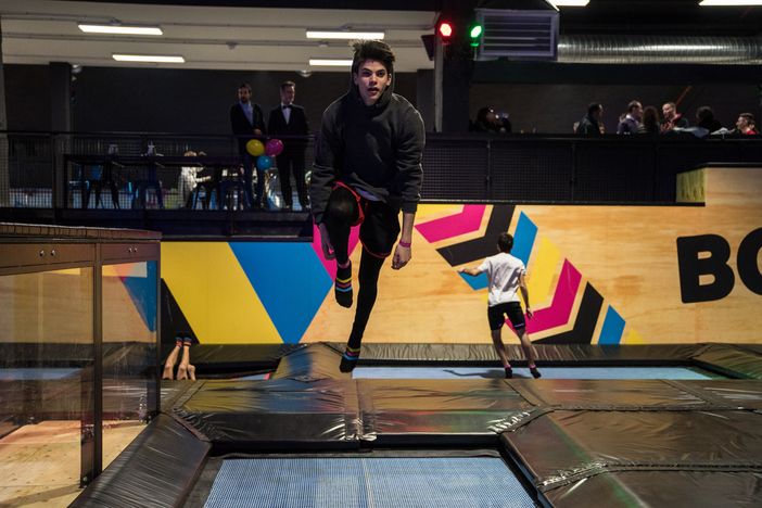 Nichelino, fare un salto da Bounce è già diventato di moda Nichelino, fare un salto da Bounce è già diventato di moda