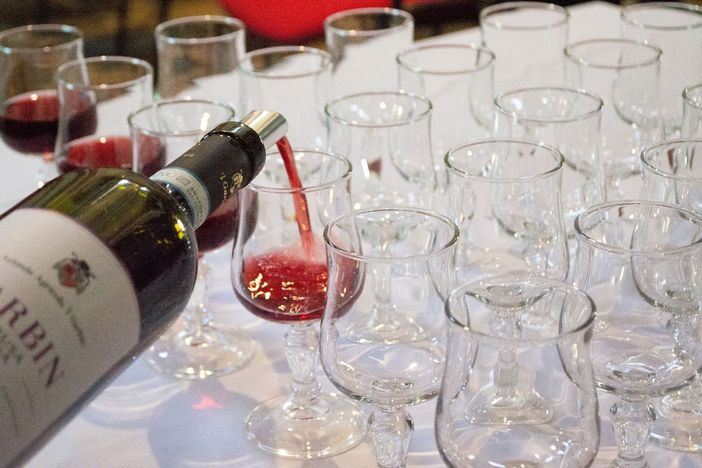 Ivrea: al via la terza edizione dell'Eroica, il Festival della viticoltura e dei formaggi d'alpeggio Ivrea: al via la terza edizione dell'Eroica, il Festival della viticoltura e dei formaggi d'alpeggio