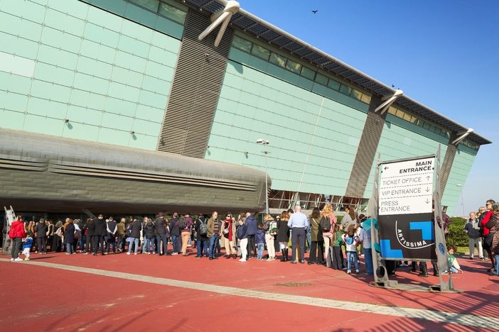 Artissima 2024 supera la soglia dei 34 mila gli ingressi, stabili i numeri delle altre fiere Artissima 2024 supera la soglia dei 34 mila gli ingressi, stabili i numeri delle altre fiere