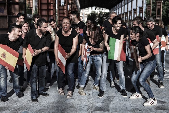 La compagnia assaiASAI sfonda i muri del web per l'Associazione "Camminare Insieme" La compagnia assaiASAI sfonda i muri del web per l'Associazione "Camminare Insieme"