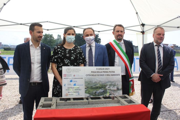 La posa della prima pietra al Campus di Grugliasco