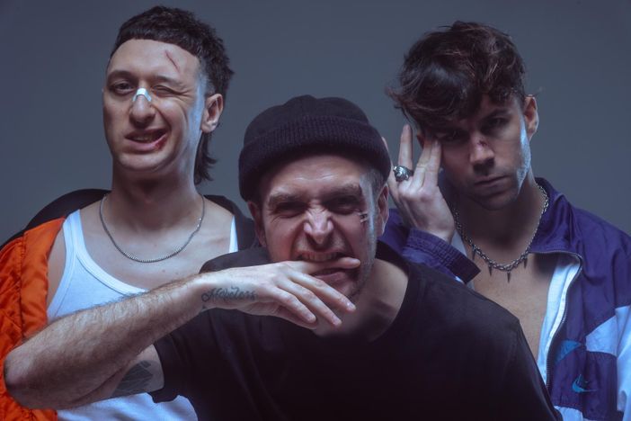 Ultima tappa del tour dei Cara Calma al Capodoglio la sera del 24 Ultima tappa del tour dei Cara Calma al Capodoglio la sera del 24