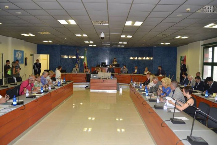 Nichelino, esplode la polemica tra il sindaco Tolardo e l’assessore Sara Sibona Nichelino, esplode la polemica tra il sindaco Tolardo e l’assessore Sara Sibona