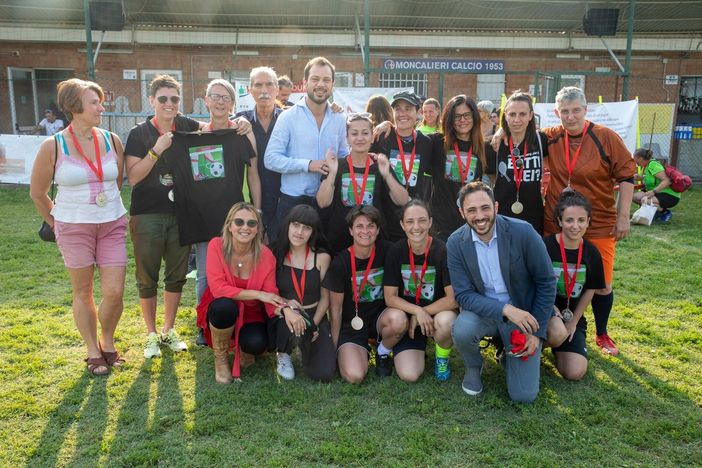 Moncalieri tira un calcio contro i femminicidi, un torneo per dire di no alla violenza di genere Moncalieri tira un calcio contro i femminicidi, un torneo per dire di no alla violenza di genere