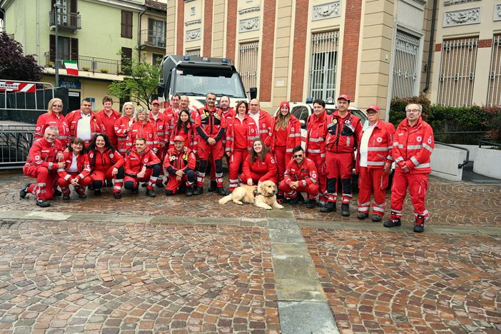 Uomini e donne della Croce Rossa