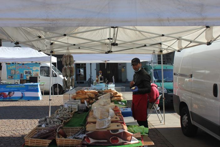 protesta fieristi in piazza vittorio protesta fieristi in piazza vittorio