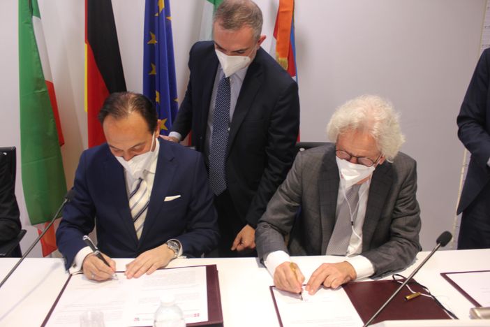 Il Piemonte "parla tedesco": siglato accordo con la Renania settentrionale e Vestfalia per rilanciare l'economia