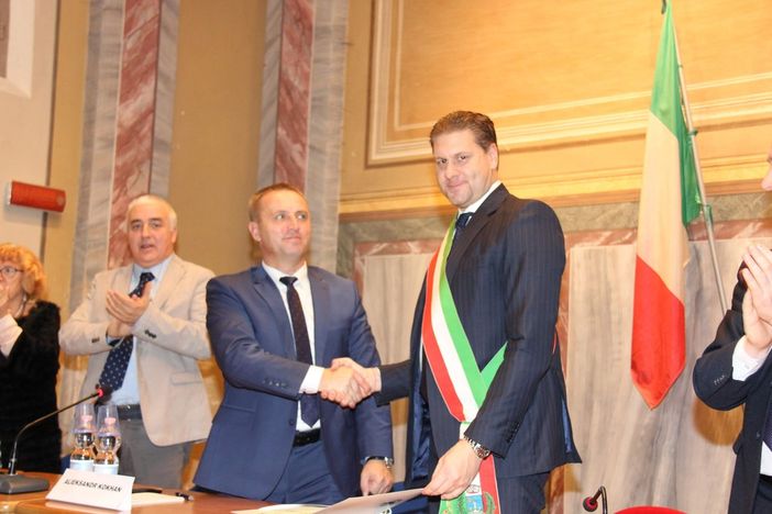 Beinasco, il sindaco Piazza difende la scelta della Casa della Salute