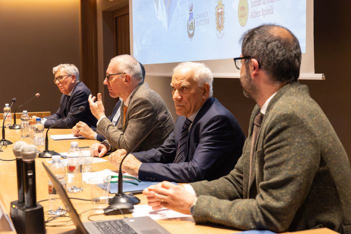 Chivasso celebra gli 80 anni della "Dichiarazione dei rappresentanti delle popolazioni alpine" Chivasso celebra gli 80 anni della "Dichiarazione dei rappresentanti delle popolazioni alpine"