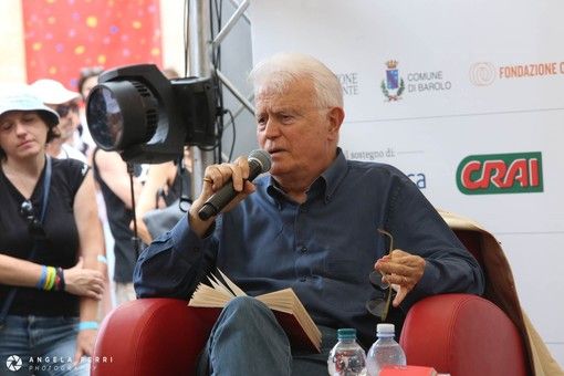 A #Collisioni2018 l'ex procuratore generale di Torino Gian Carlo Caselli parla di quando la mafia tocca l'alta politica