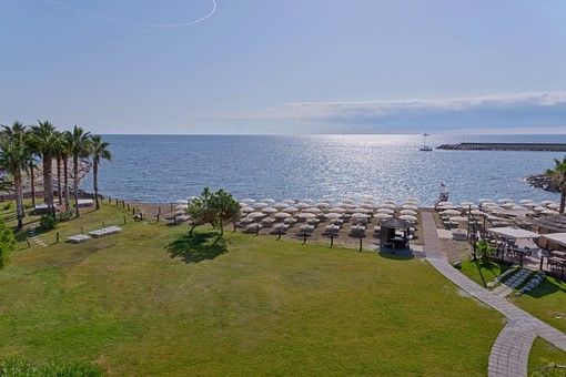 Gruppo Cozzi Parodi ricerca figure professionali da inserire nel proprio staff Gruppo Cozzi Parodi ricerca figure professionali da inserire nel proprio staff