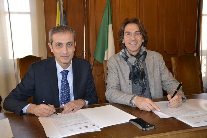 Il sindaco di Vinovo Gianfranco Guerrini assieme al primo cittadino di Nichelino, Giampiero Tolardo