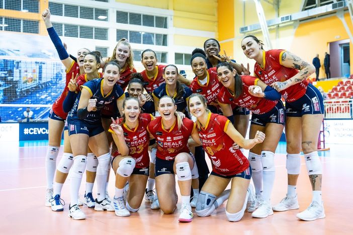 Volley, la Reale Mutua Fenera Chieri ’76 passa 0-3 a Lajkovac nell’andata degli ottavi della Coppa Cev Volley, la Reale Mutua Fenera Chieri ’76 passa 0-3 a Lajkovac nell’andata degli ottavi della Coppa Cev