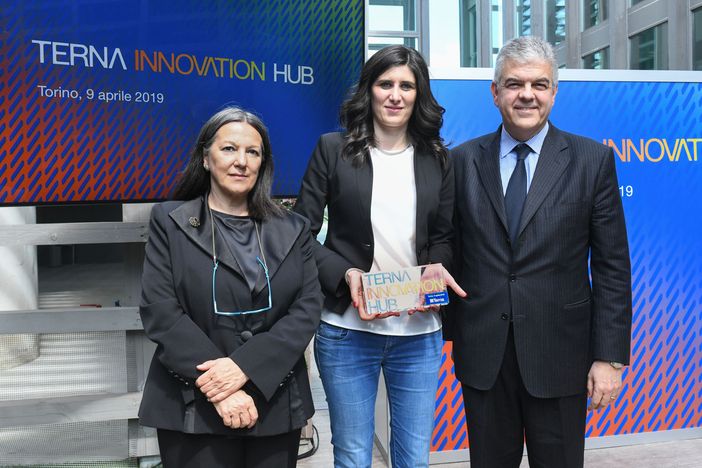 Accordo tra la rete dei Digital Innovation Hub e Competence Center: operativo il network italiano dell’innovazione 4.0 Accordo tra la rete dei Digital Innovation Hub e Competence Center: operativo il network italiano dell’innovazione 4.0