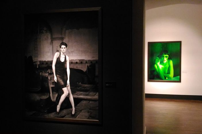 Lindbergh in mostra alla Venaria: scatti al di là dell’immagine (fotogallery)