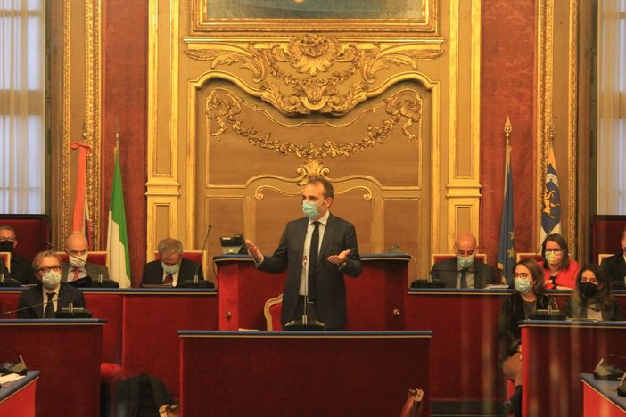 lo russo durante il primo consiglio comunale