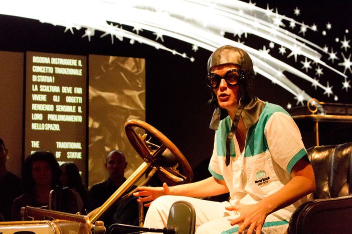 Al Museo dell'Auto la visita guidata diventa uno spettacolo teatrale con "Novecento" Al Museo dell'Auto la visita guidata diventa uno spettacolo teatrale con "Novecento"