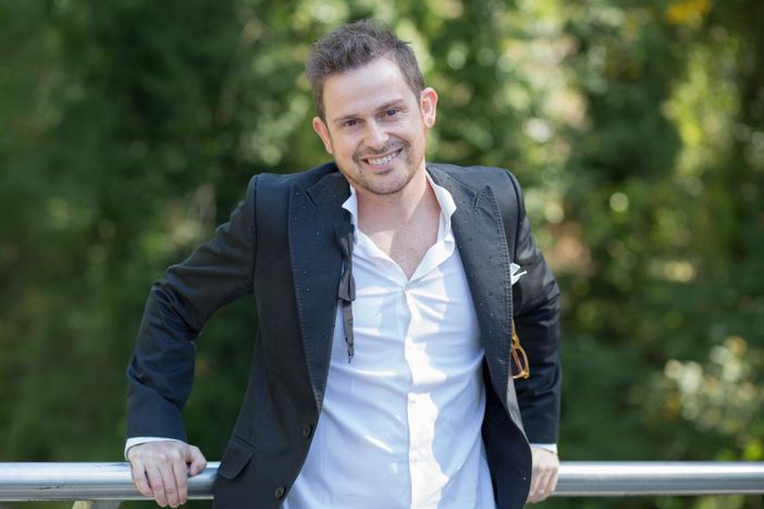 Un giorno con gli eroi della tv dei piccoli: i bimbi possono abbracciare Milo Cotogno Un giorno con gli eroi della tv dei piccoli: i bimbi possono abbracciare Milo Cotogno